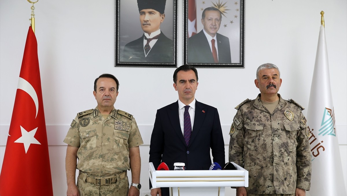 Bitlis Valisi Karakaya, kentin 3 aylık güvenlik ve asayiş verilerini değerlendirdi