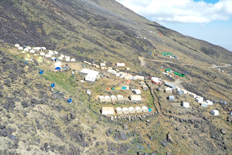 zorlu yapıyor geçişlerinin 3 kafileleri, günlük yaşandığı Dağı