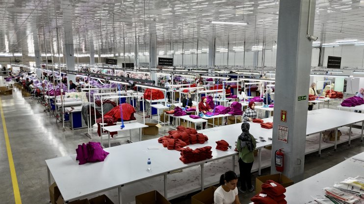 Doğduğu topraklara yatırım yaptı, yüzlerce kadına ve engelli bireye iş fırsatı sundu3