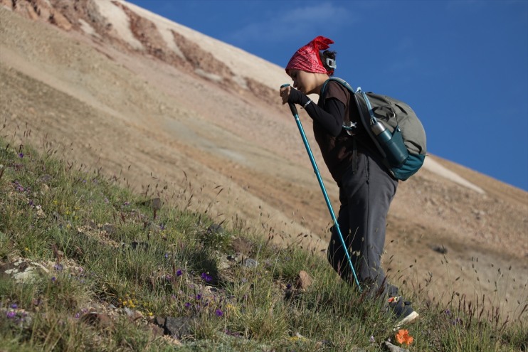 zirvesine Fen sonra Meryem, zorlu Dağı