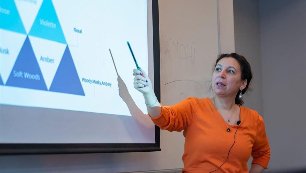 Koku Akademisi, Türkiye'de ve dünyada koku uzmanları yetiştiriyor