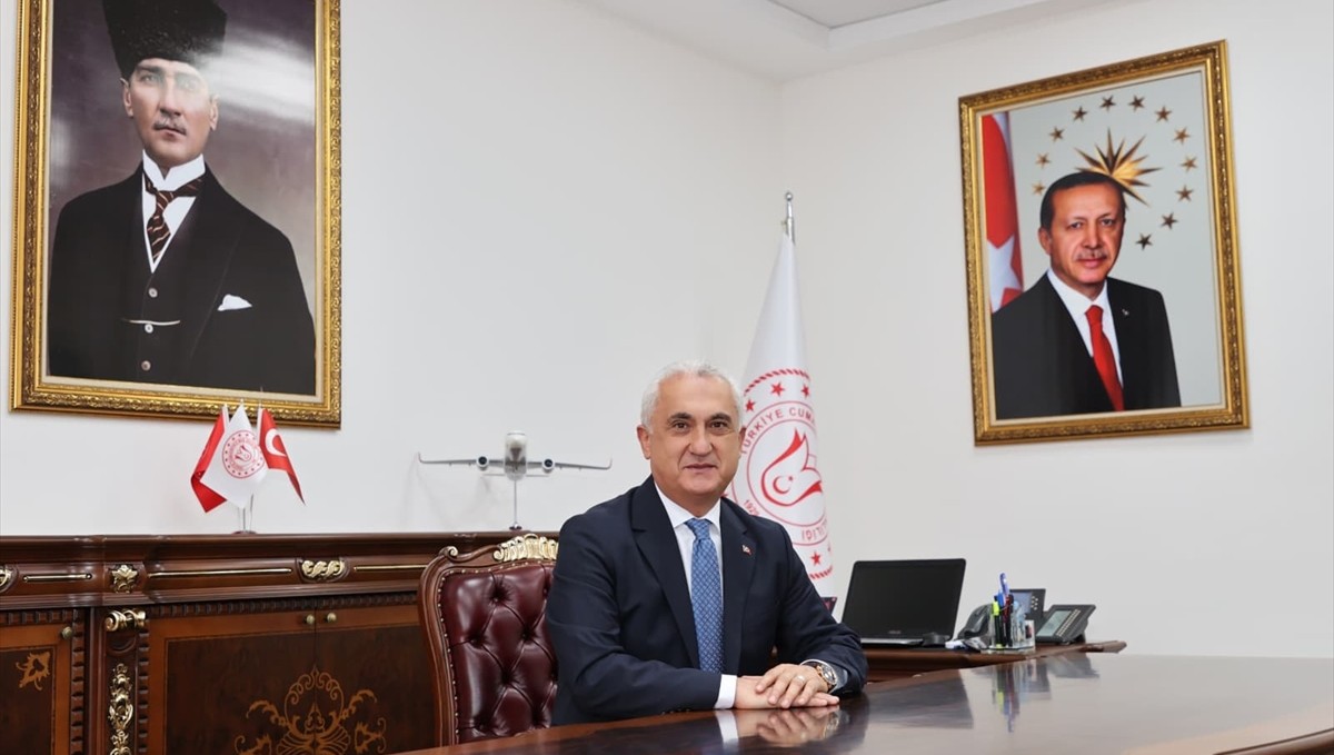 Muş Valisi Çakır'dan 30 Ağustos Zafer Bayramı mesajı