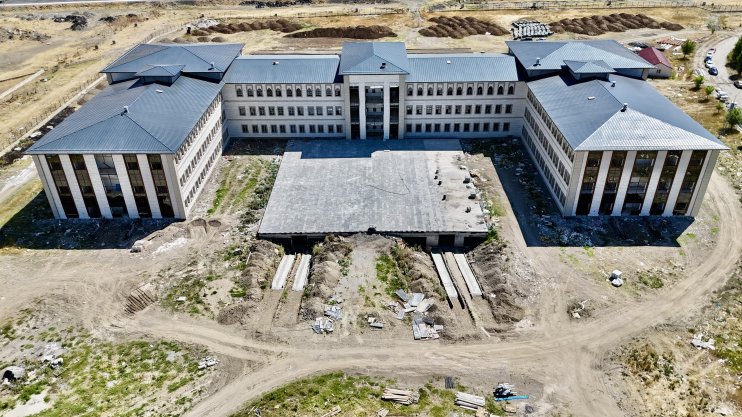 Tıp Fakültesi binasıyla Ağrı sağlıkta bölgesel güç kazanacak6