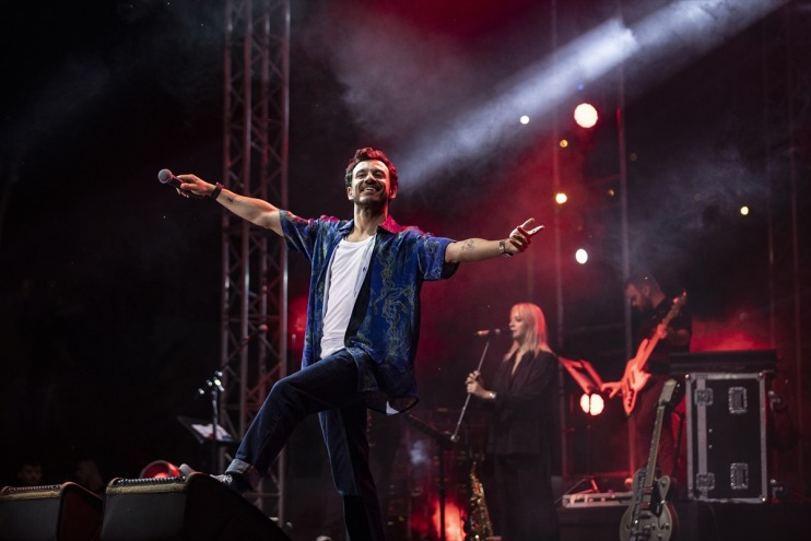 konser Buray MamekiFest’te şarkıcı Tunceli’deki verdi Hasan ve Güneşdoğdu 3