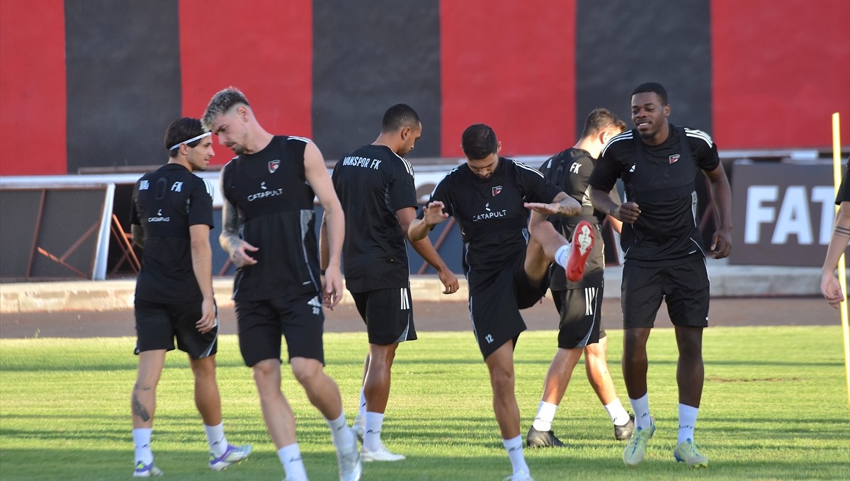 Vanspor'da hedef üst sıralara tutunmak