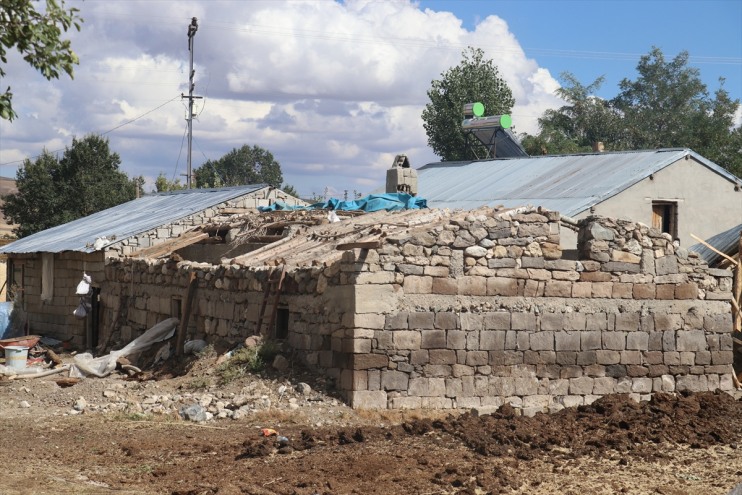 gören fırtınadan hasar dronla köy ve Ağrı