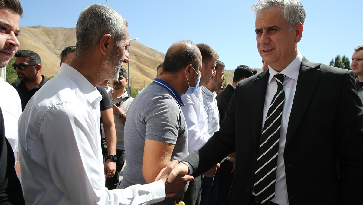 AK Parti Genel Başkan Yardımcısı Yalçın Bitlis'te "Türkiye Yüzyılı Buluşmaları" kapsamında konuştu: