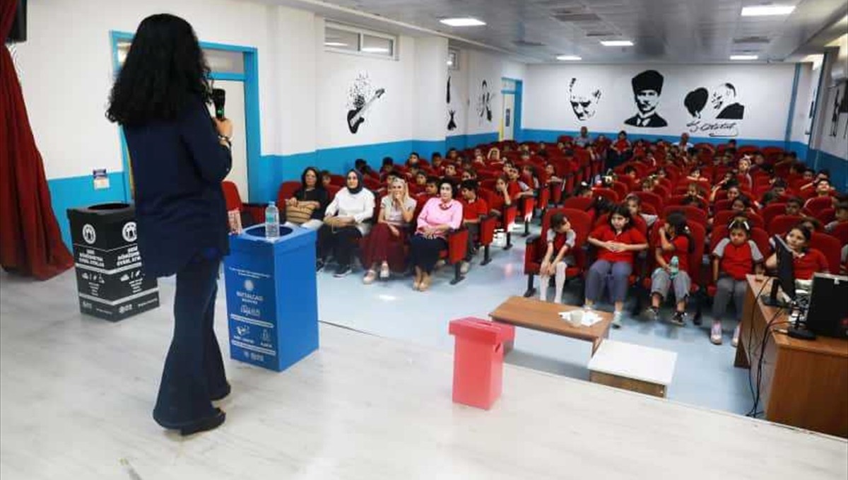 Battalgazi Belediyesi'nden öğrencilere "sıfır atık" eğitimi
