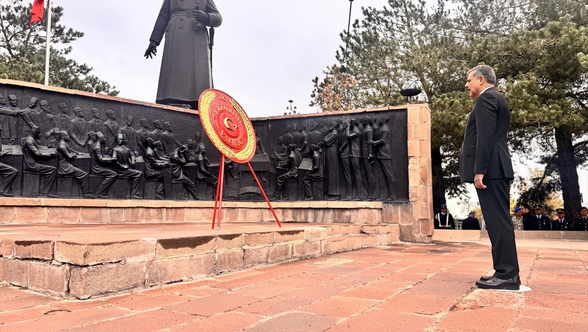 Doğu Anadolu Bölgesi'nde 19 Eylül Gaziler Günü törenlerle kutlandı