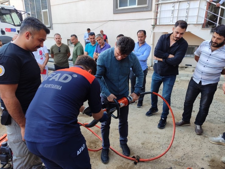 AFAD gönüllülerine 2 verildi günlük eğitim Hakkari