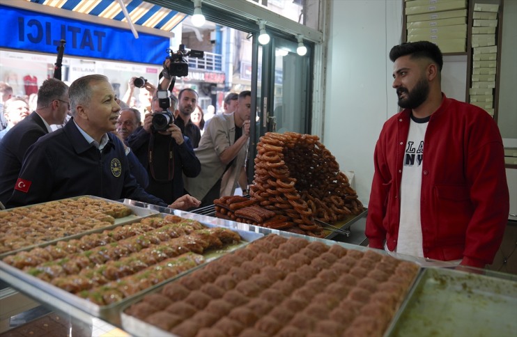 vatandaşlarla Bakanı Ağrı