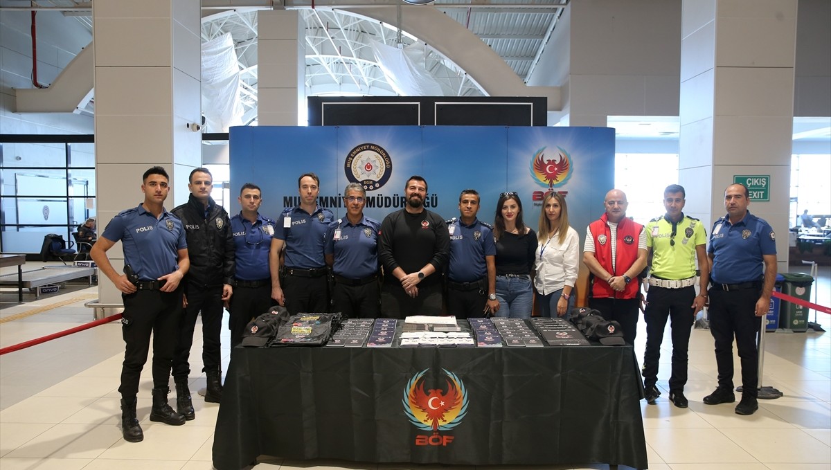 Muş'a gelen üniversite öğrencileri, polis ekiplerince bilgilendirildi