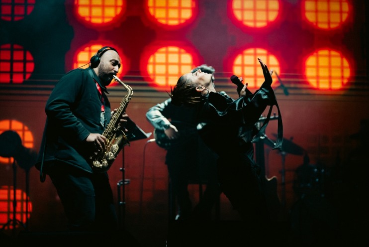 Şarkıcı Özbey Merve Bitlis