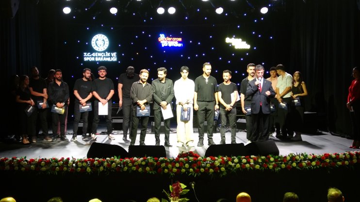 Yarışmacılar performanslarıyla hayran bıraktı4