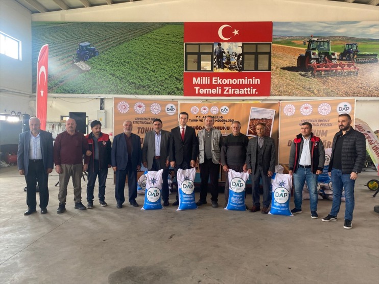 sertifikalı dağıtıldı buğday 200 ton tohumu çiftçilere Ağrı