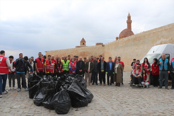 yapıldı çevresinde farkındalık Paşa Sarayı Ağrı