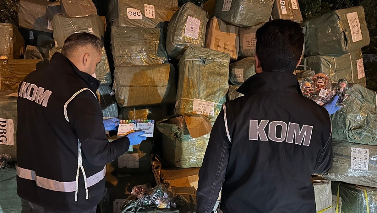 Ağrı'da kaçakçılık operasyonunda 2 şüpheli tutuklandı