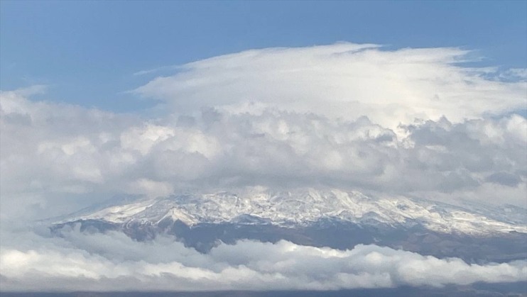 karla Ağrı Dağı kaplandı 5