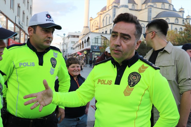 Emniyet Müdürü sorununu için Önder, çözmek trafik sahada Ağrı inceleme yaptı 4