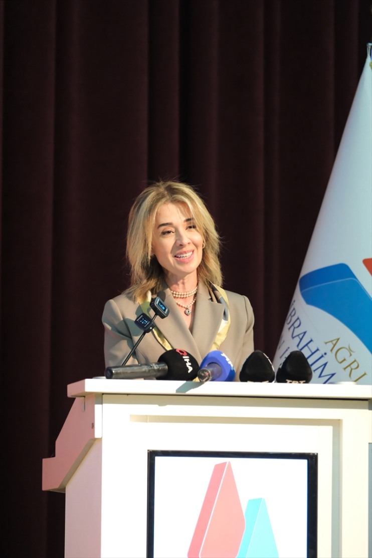 Ağrı yapıldı yılı İbrahim Çeçen açılışı akademik Üniversitesinin 6