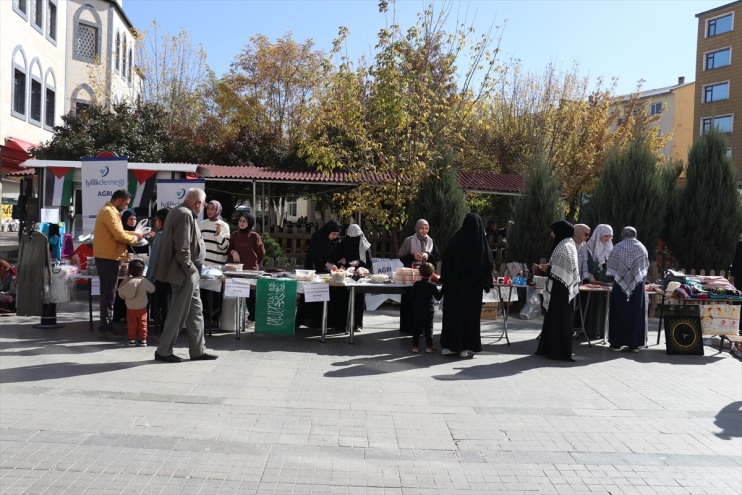 Gazze kermes kadınlar Ağrılı düzenledi için 4