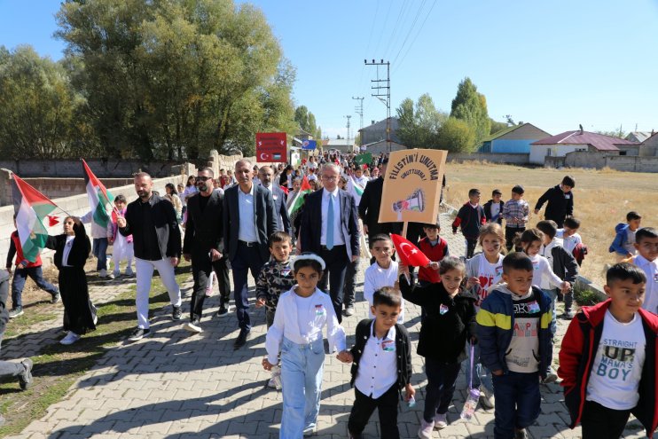 Ağrılı öğrenciler, Gazze