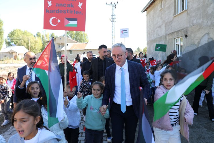 Ağrılı öğrenciler, Gazze