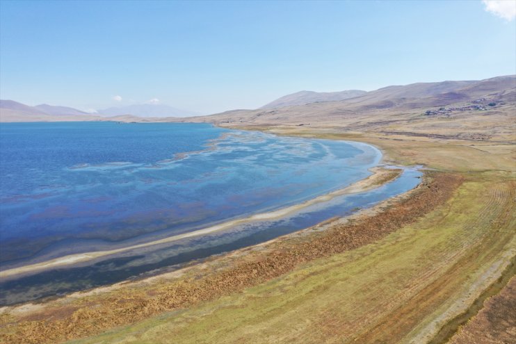 Doğa harikası Balık Gölü iklim değişikliği ve beşeri etkenle küçülüyor9