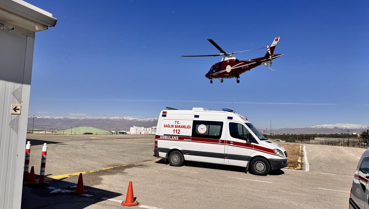 Erzurum'da hamile kadın ile kalp krizi geçiren hasta ambulans helikopterle hastaneye yetiştirildi