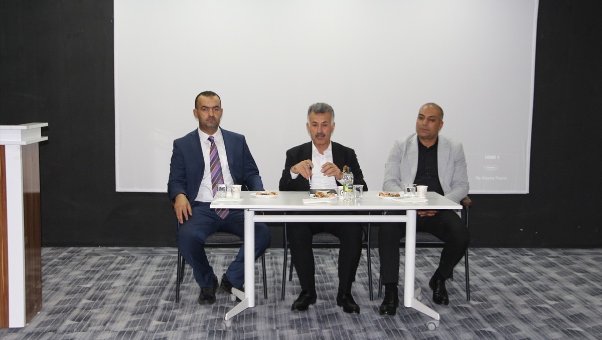 Güroymak Belediye Başkanı Mutlu, vatandaşlarla buluştu