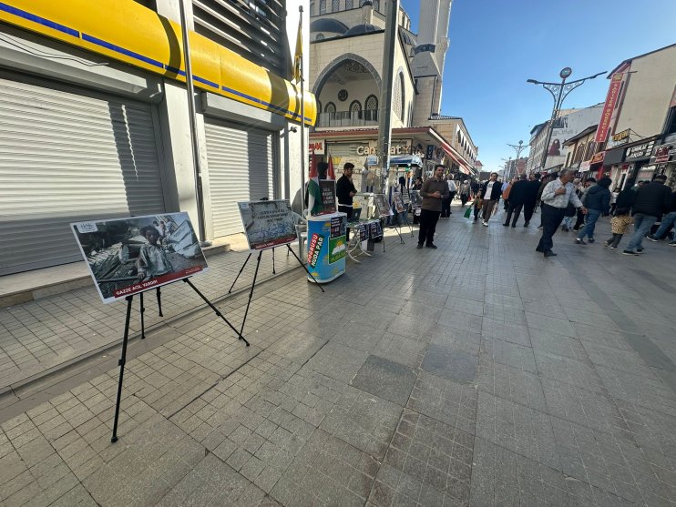 HÜDA PAR Ağrı Gençlik Kolları Cumhuriyet Caddesi