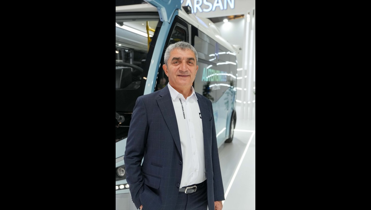 Karsan'dan İtalya Bari'ye 18 metrelik yüzde 100 elektrikli 42 adet e-ATA