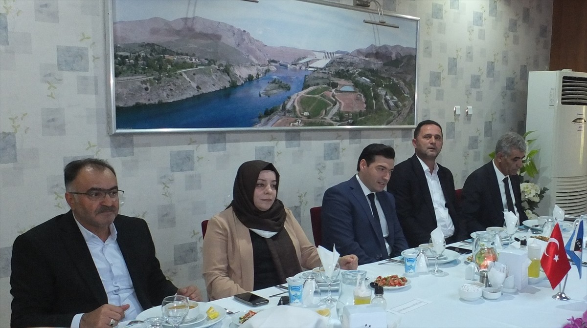 Keban'da "Köylere Hizmet Götürme Birliği 2. Olağan Toplantısı" yapıldı