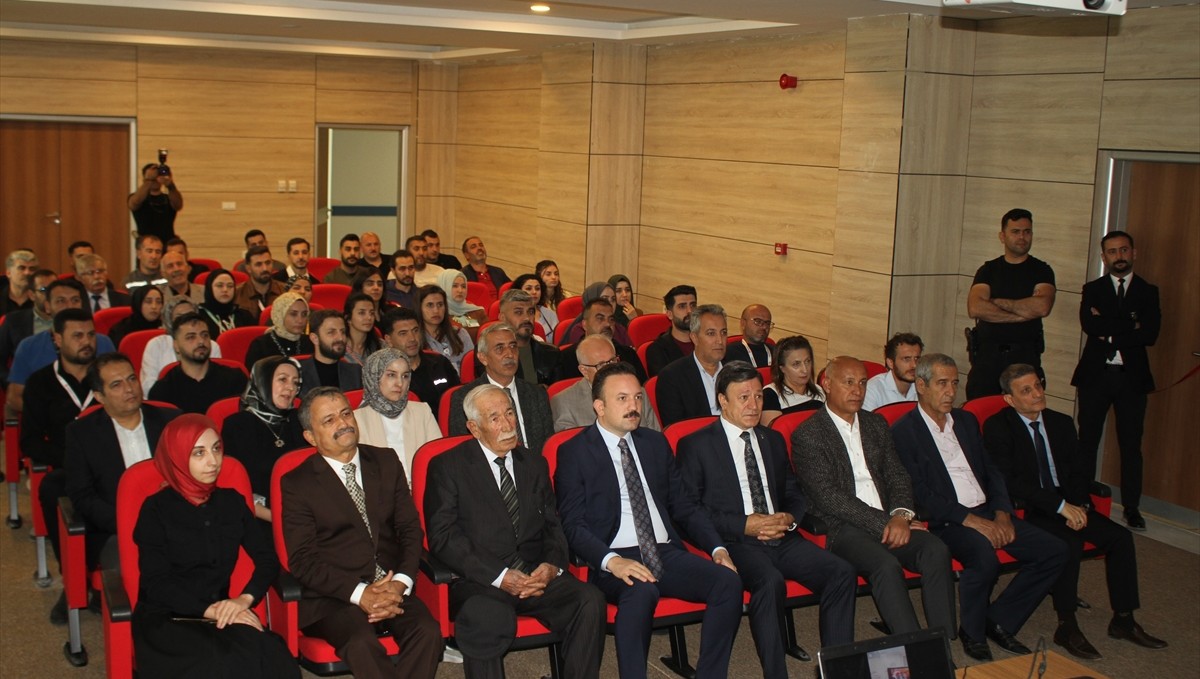 Malazgirt'te hayatını kaybeden eski başhekimin ismi konferans salonunda yaşatılacak