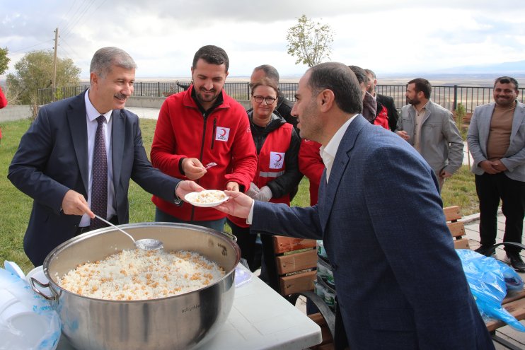 Tarihi Toprakkale Camii Bilim Kafe Buluşmalarına Ev Sahipliği Yaptı5