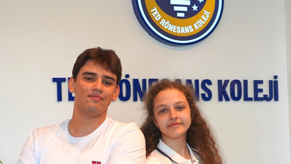 TED Rönesans Koleji öğrencisi astronomi yarışmasında "Türkiye Şampiyonu" oldu
