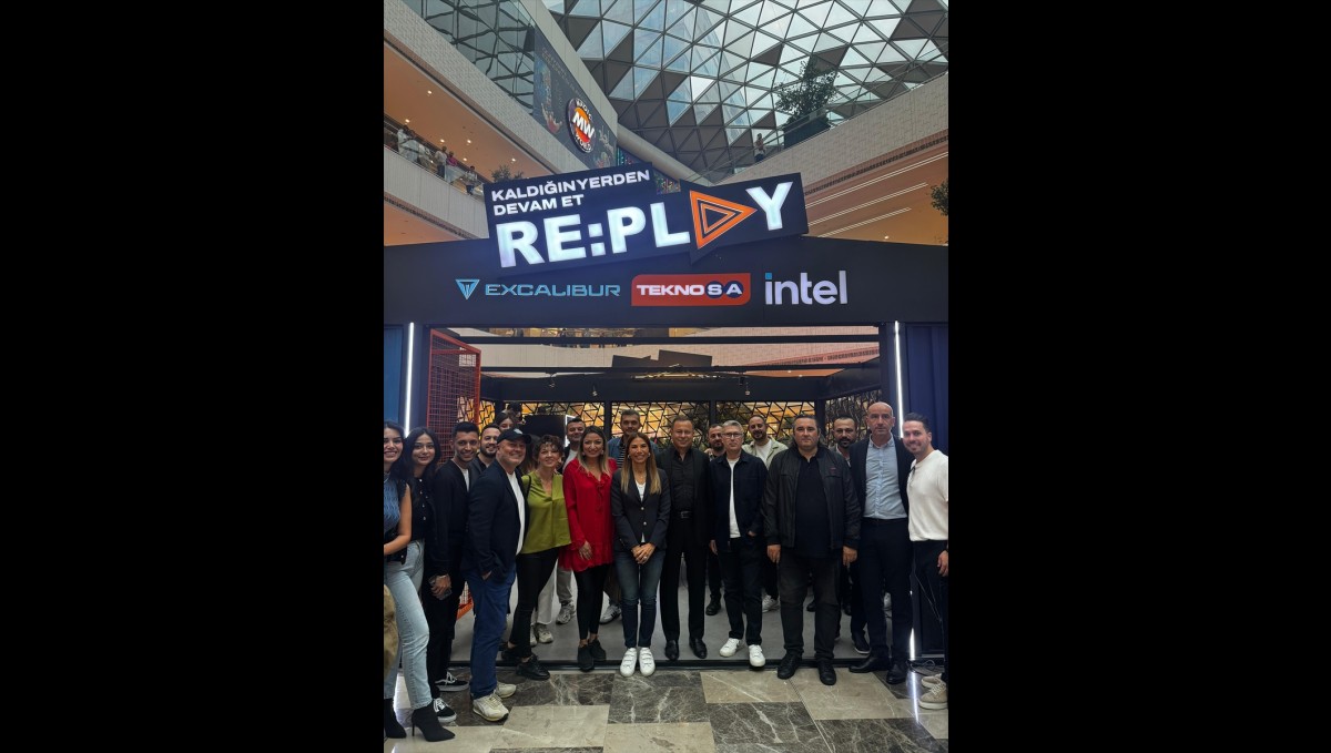 Teknosa'nın desteklediği RE:PLAY turnuvası İstanbul'da düzenledi