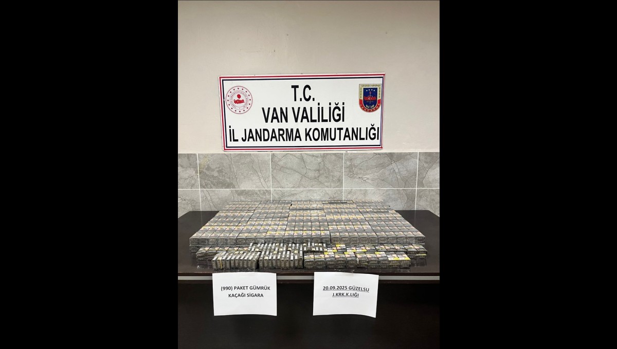 Van'da 990 paket kaçak sigara ele geçirildi