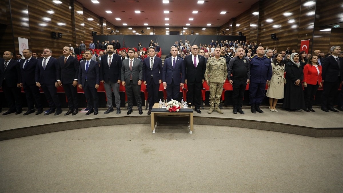 Van'da "Eğitimde Sağlık Hareketi" programının açılışı gerçekleştirildi