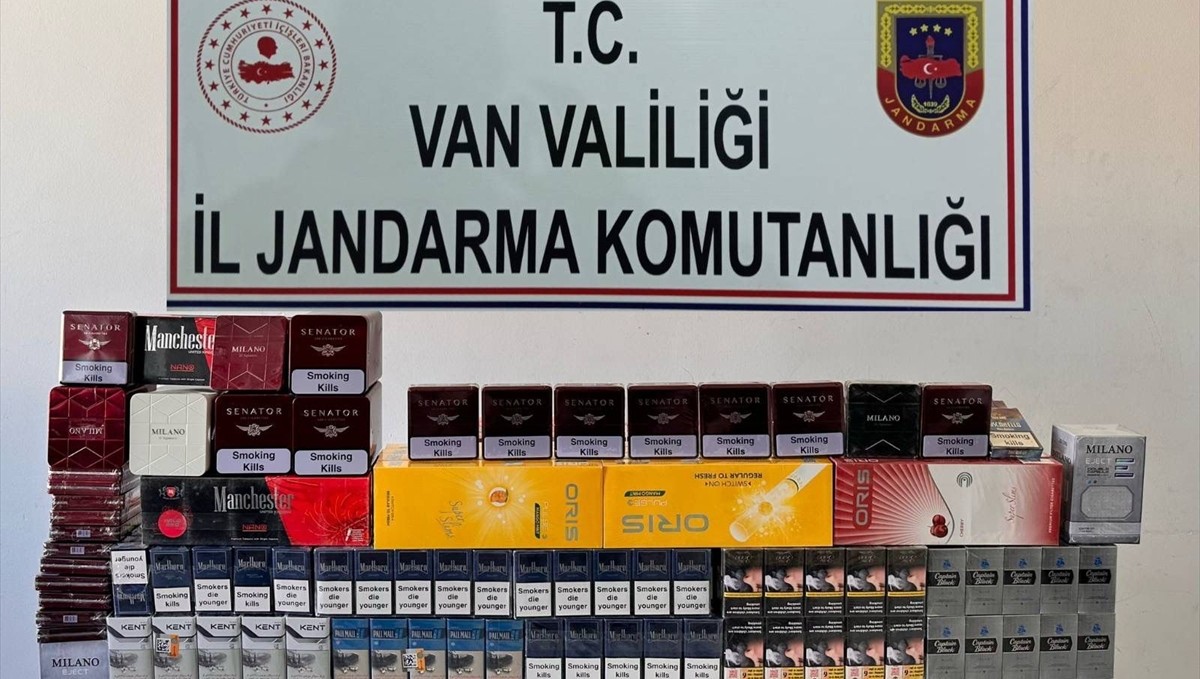 Van'da gümrük kaçağı sigara ve malzemeler ele geçirildi