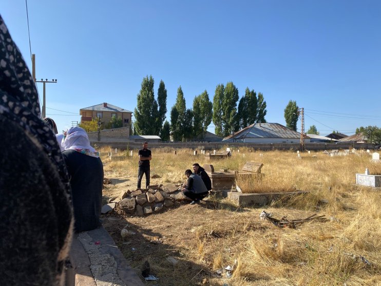 Yük asansörü kazasında hayatını kaybeden genç işçi memleketinde son yolculuğuna uğurlandı2