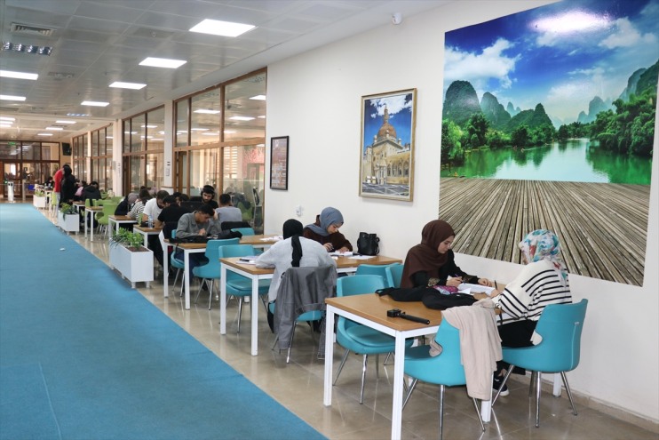 hazırlanıyor modern Sarayı