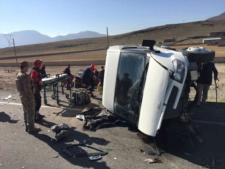 öldü, yaralandı Ağrı