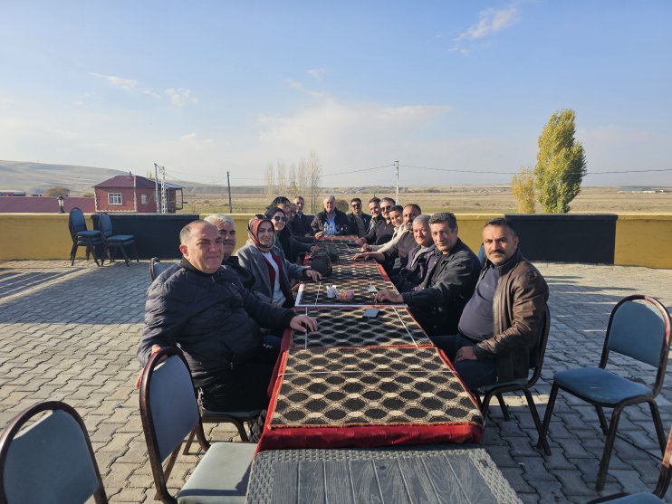 Ağrı Sanat Platformu Üyeleri ve Dostları Buluştu3