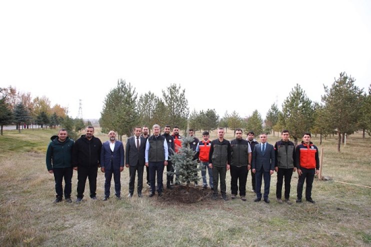 AİÇÜ ile Erzurum Orman Bölge Müdürlüğü Arasında Üniversite Yerleşkesinin Ağaçlandırmasına Yönelik İş Birliği Protokolü İmzalandı6