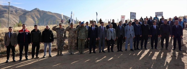 yükümlülerinden serbestlik ağaçlandırma etkinliği Bitlis