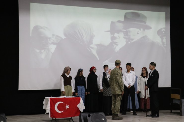 Büyük Önder Atatürk