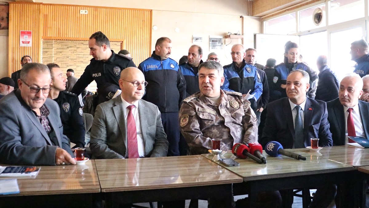 Erzurum'da bütün okullar polislere zimmetlendi