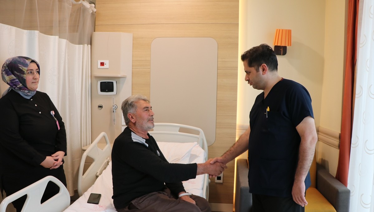 Erzurum Şehir Hastanesi kalbinde ritim bozukluğu bulunanlara umut oldu