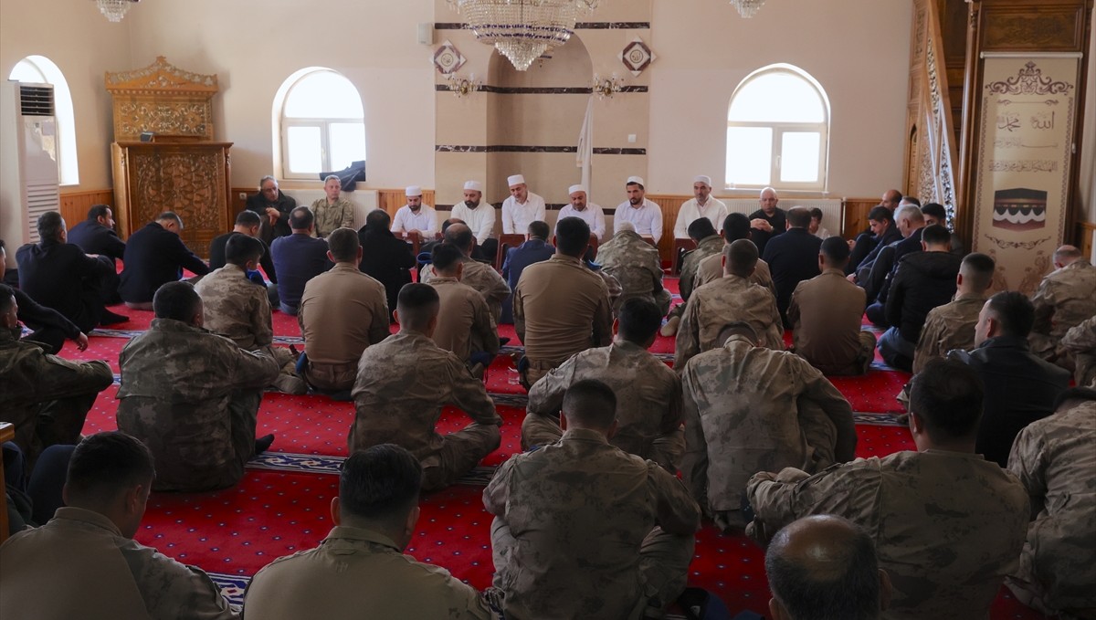 Hakkari'de şehit Nedim Korkmaz için mevlit okutuldu